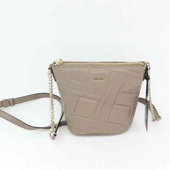 DKNY Allen Small Bucket Crossbody Bag Taupe Quilted Leather Gold Chain MSRP $198 - Picture 2 of 11